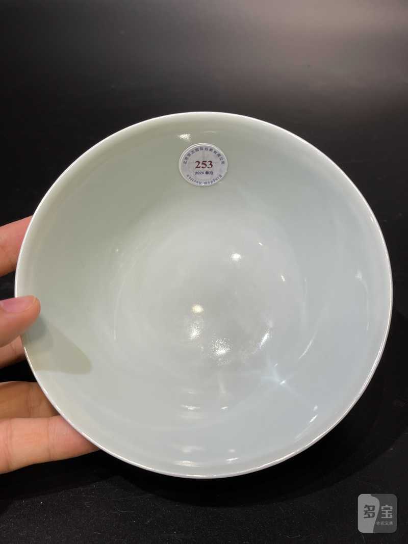 清乾隆 青花云龙纹碗 - 图8